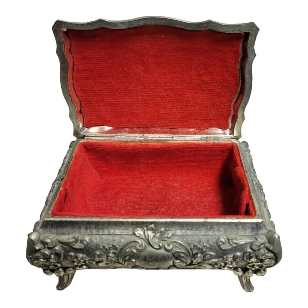 Vintage Footed 3D Victorian Style Silver Metal Trinket Jewelry Velvet Lined‎